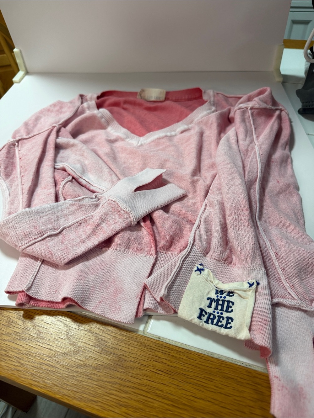 We the Free Dusty Rose V-Neck Lightweight Knit Sweater - Picture 1 of 2